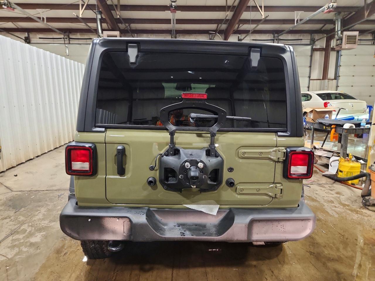 2026 Jeep Wrangler Sport - Фото 6