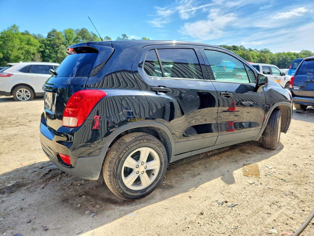 2019 Chevrolet Trax Ls - Фото 3