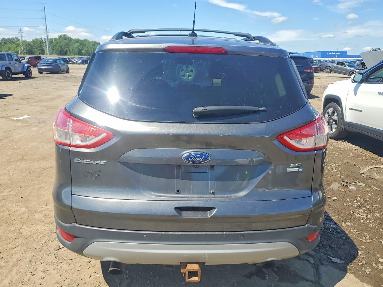 2015 Ford Escape Se - Фото 6