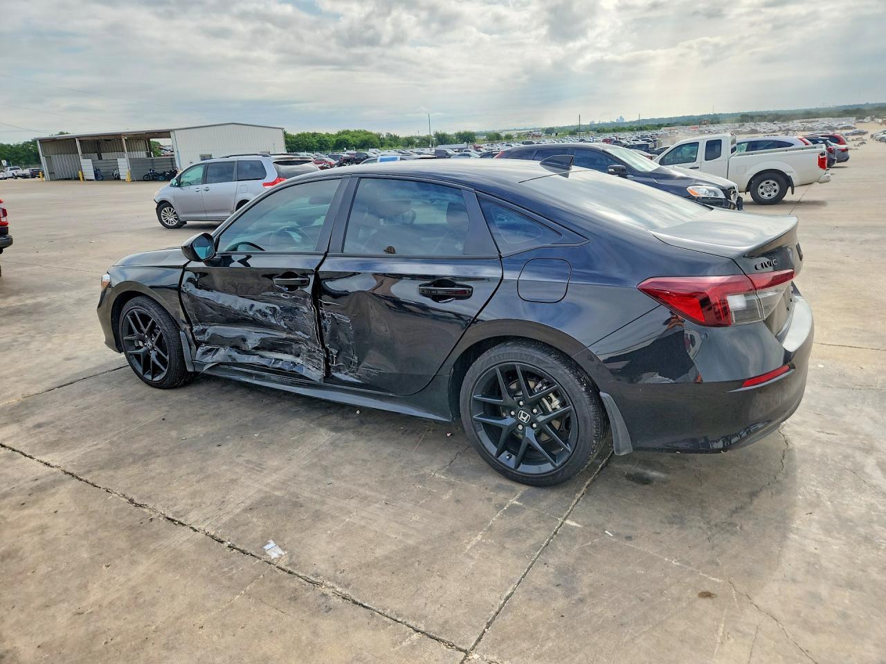 2026 Honda Civic Sport - Фото 2