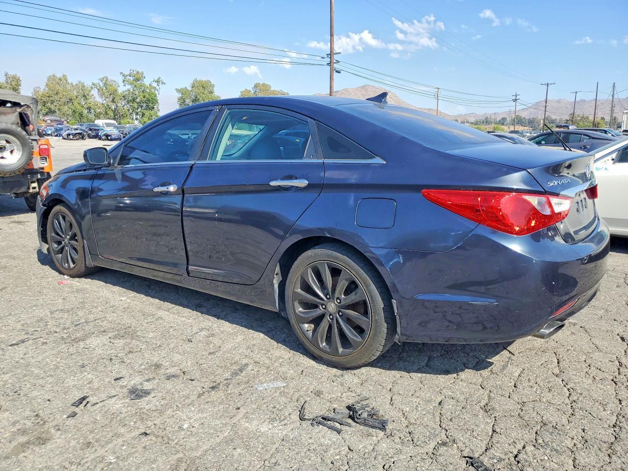 2011 Hyundai Sonata Se - Фото 2