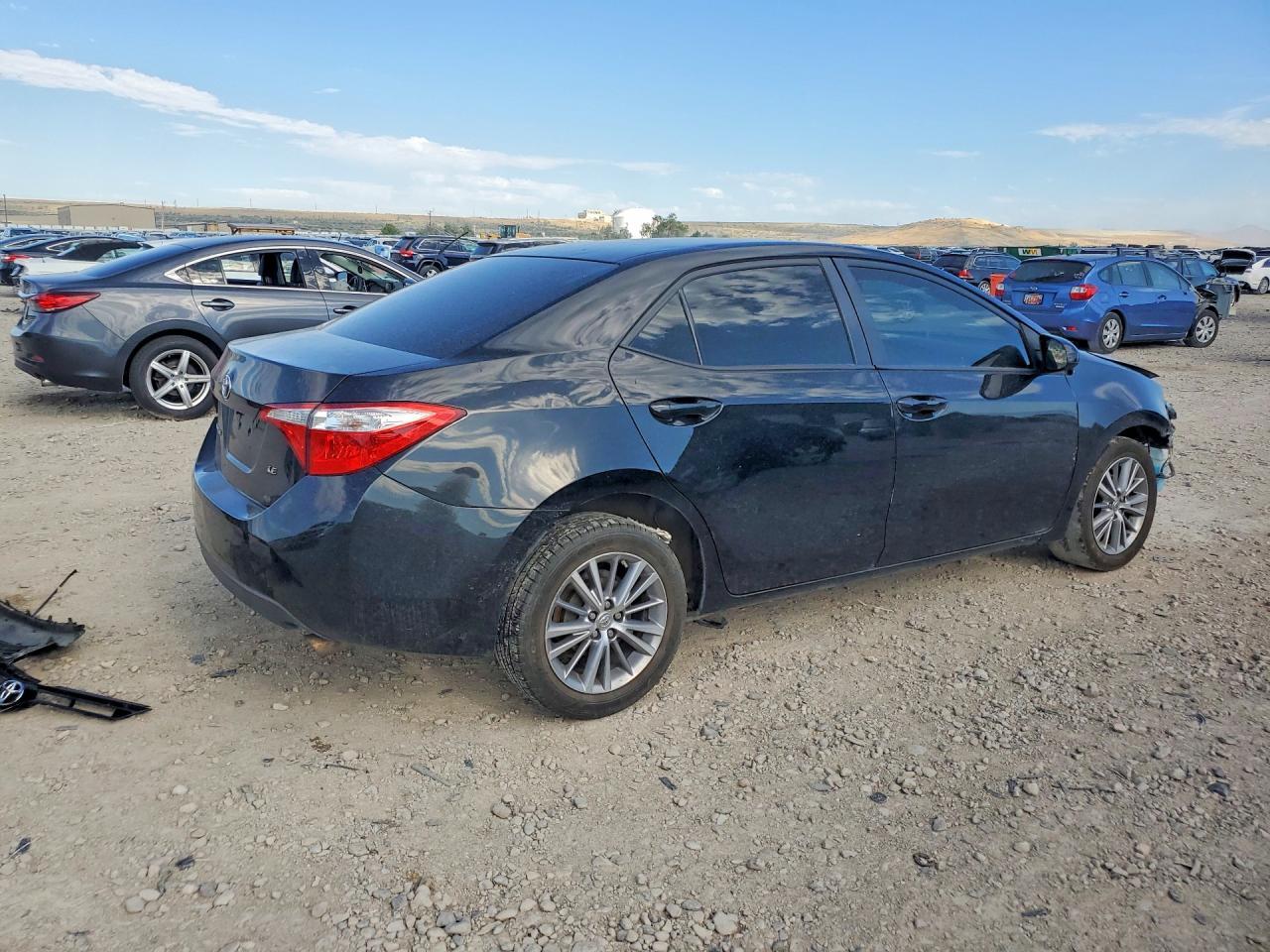 2014 Toyota Corolla Le Plus - Фото 3