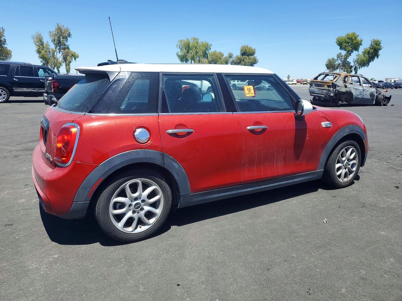 2015 Mini Cooper S - Фото 3