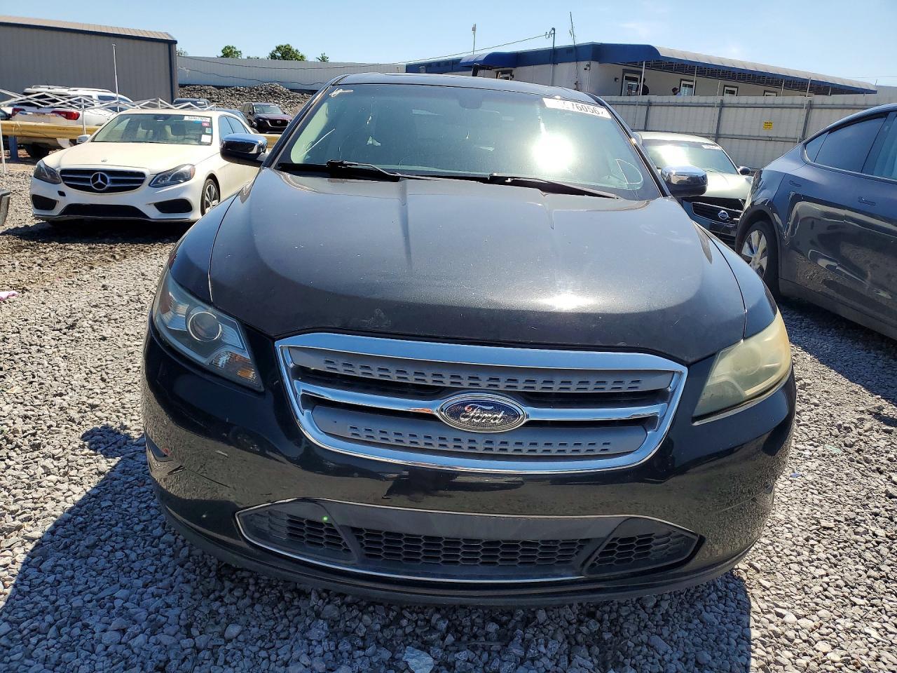 2010 Ford Taurus Limited - Фото 5