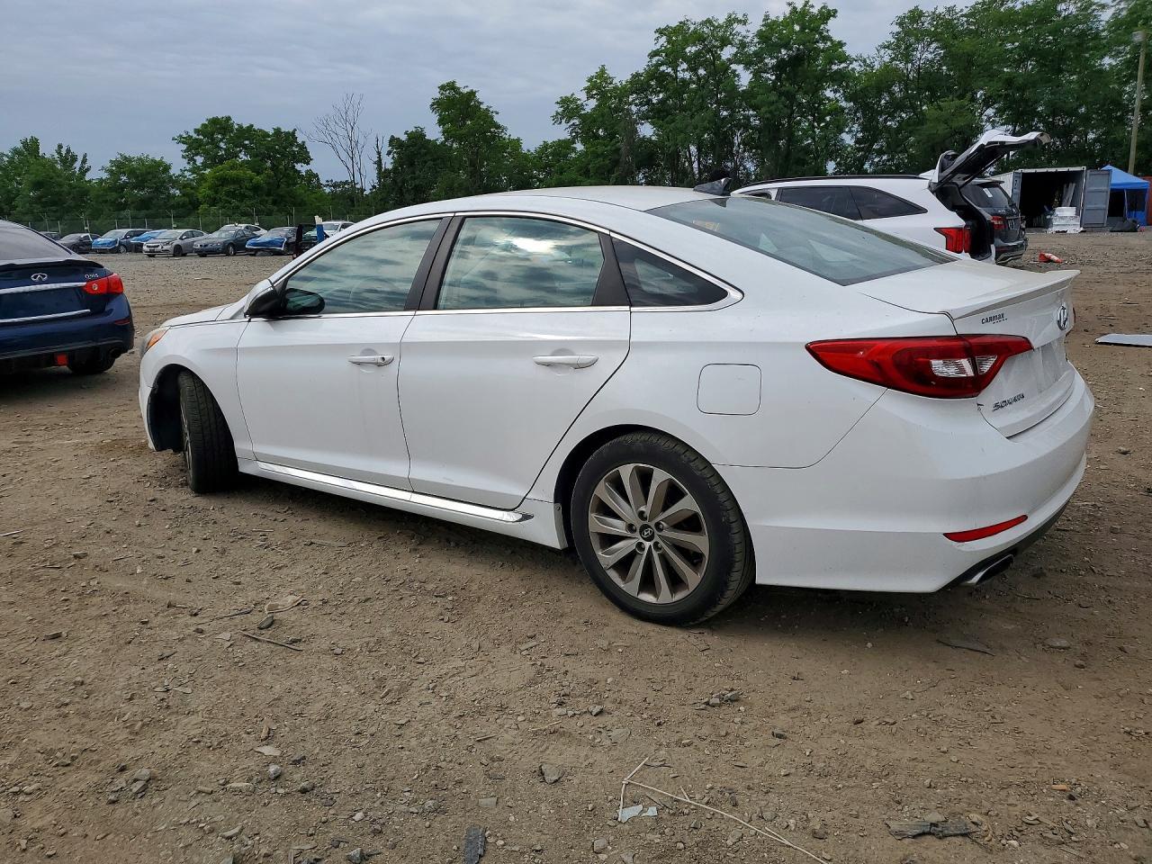 2015 Hyundai Sonata Sport - Фото 2