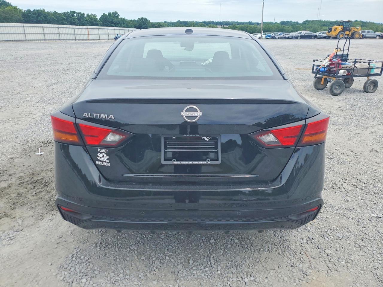 2025 Nissan Altima Sv - Фото 6