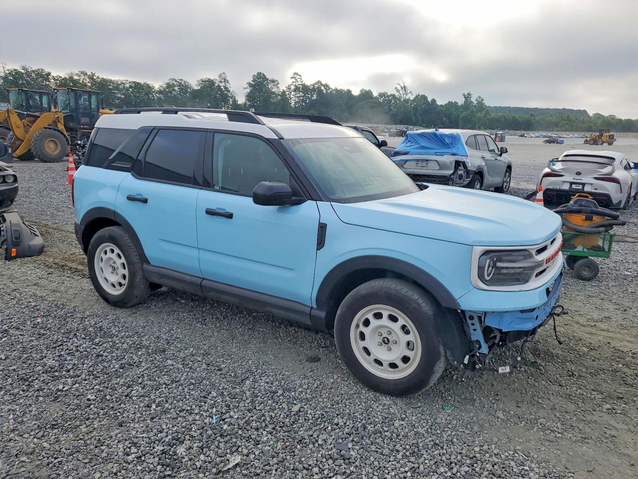 2025 Ford Bronco Sport Heritage - Image 4