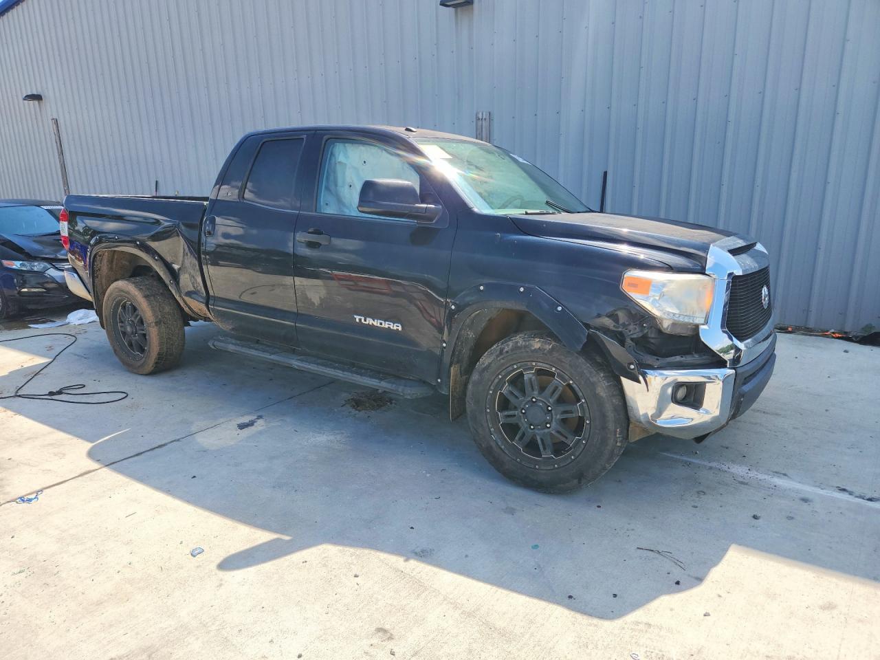 2017 Toyota Tundra Sr5 - Фото 4