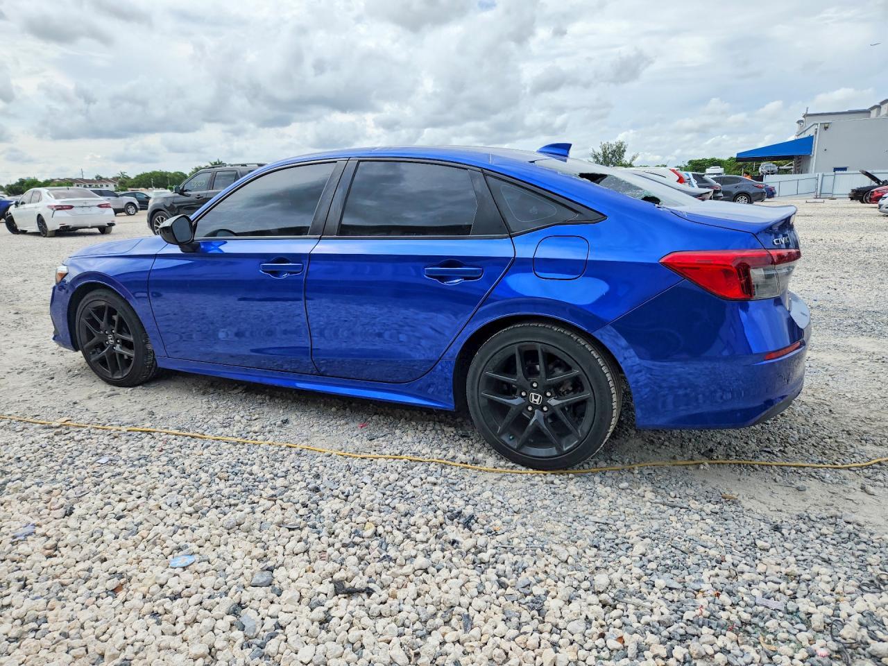2022 Honda Civic Sport - Фото 2