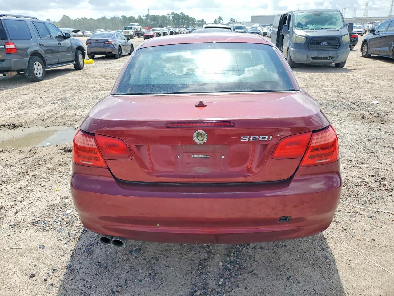 2011 BMW 328 I - Фото 6