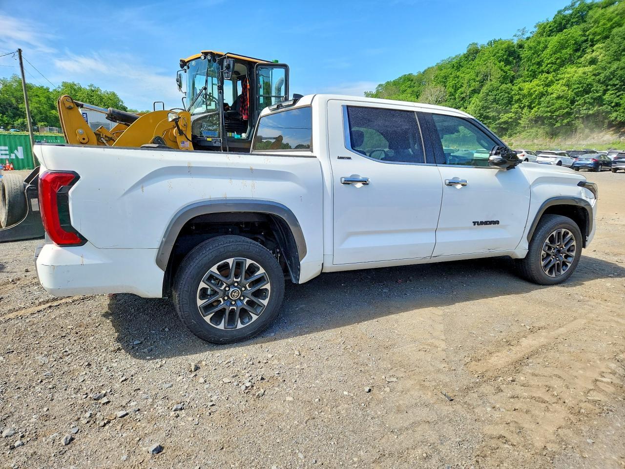 2023 Toyota Tundra Limited Hv - Image 3