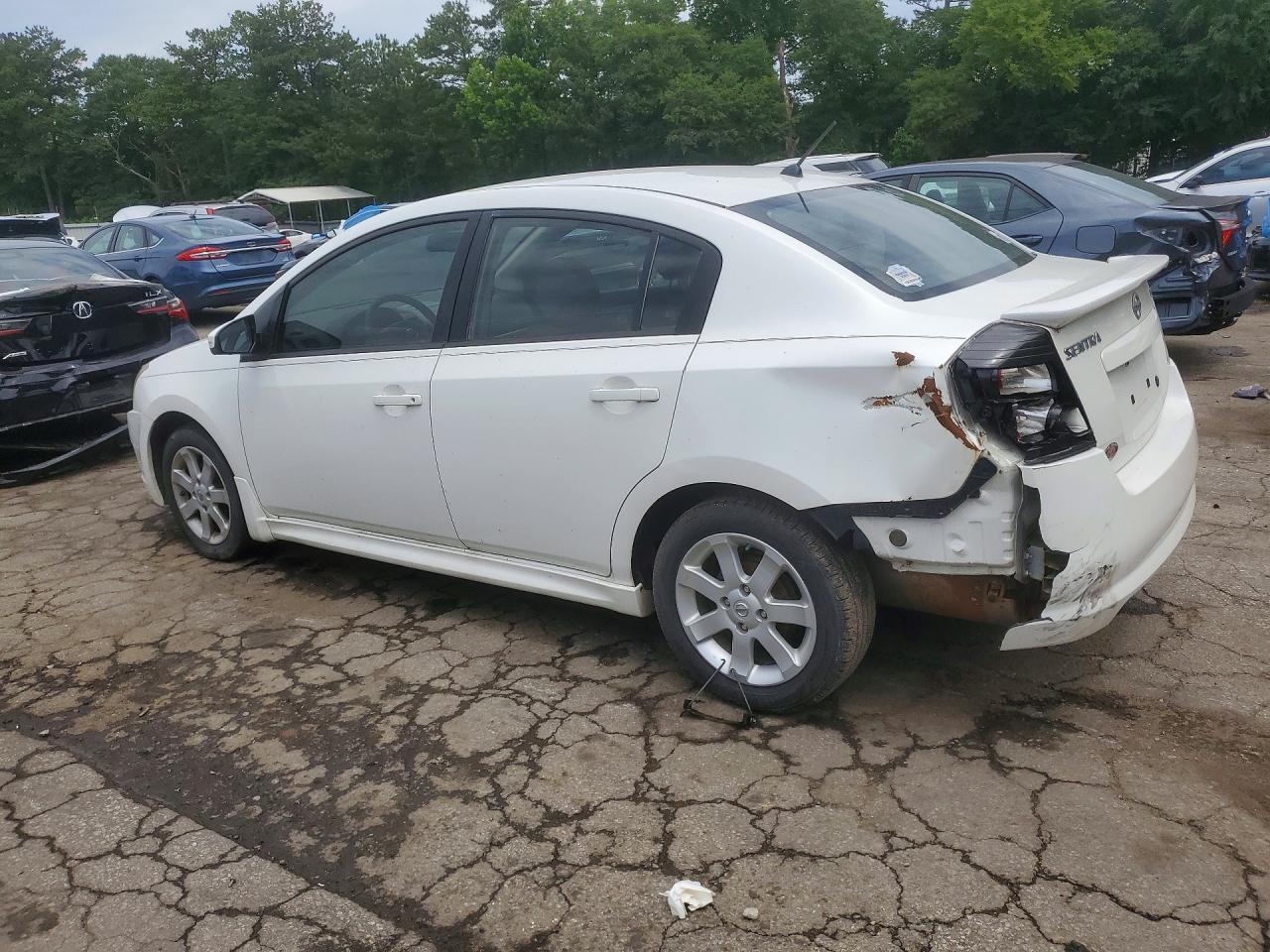 2011 Nissan Sentra 2.0 - Фото 2