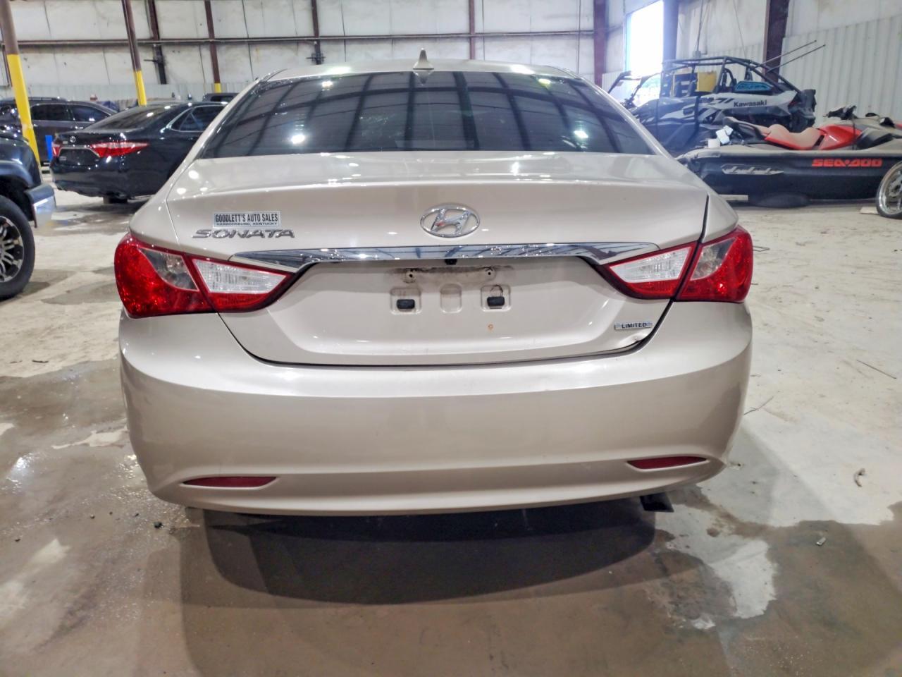 2011 Hyundai Sonata Limited - Image 6