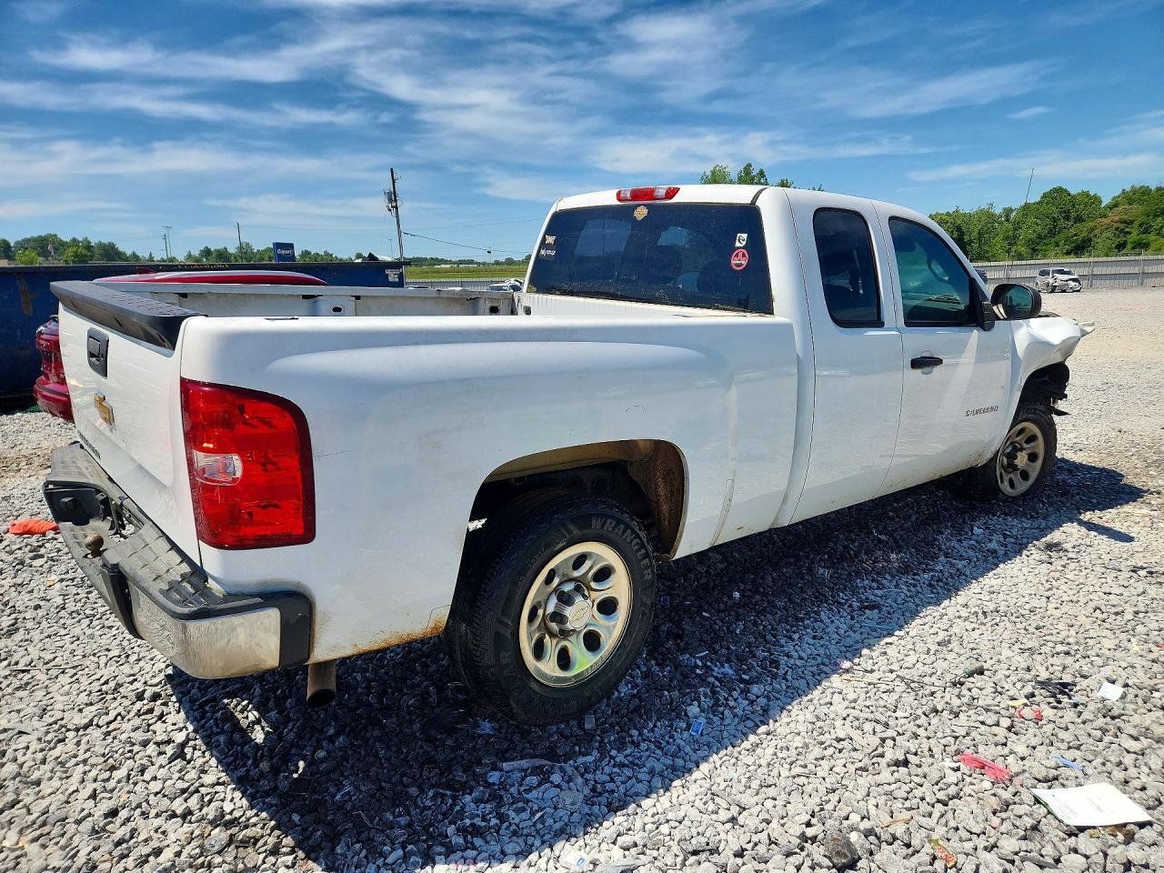 2012 Chevrolet Silverado C1500 - Фото 3