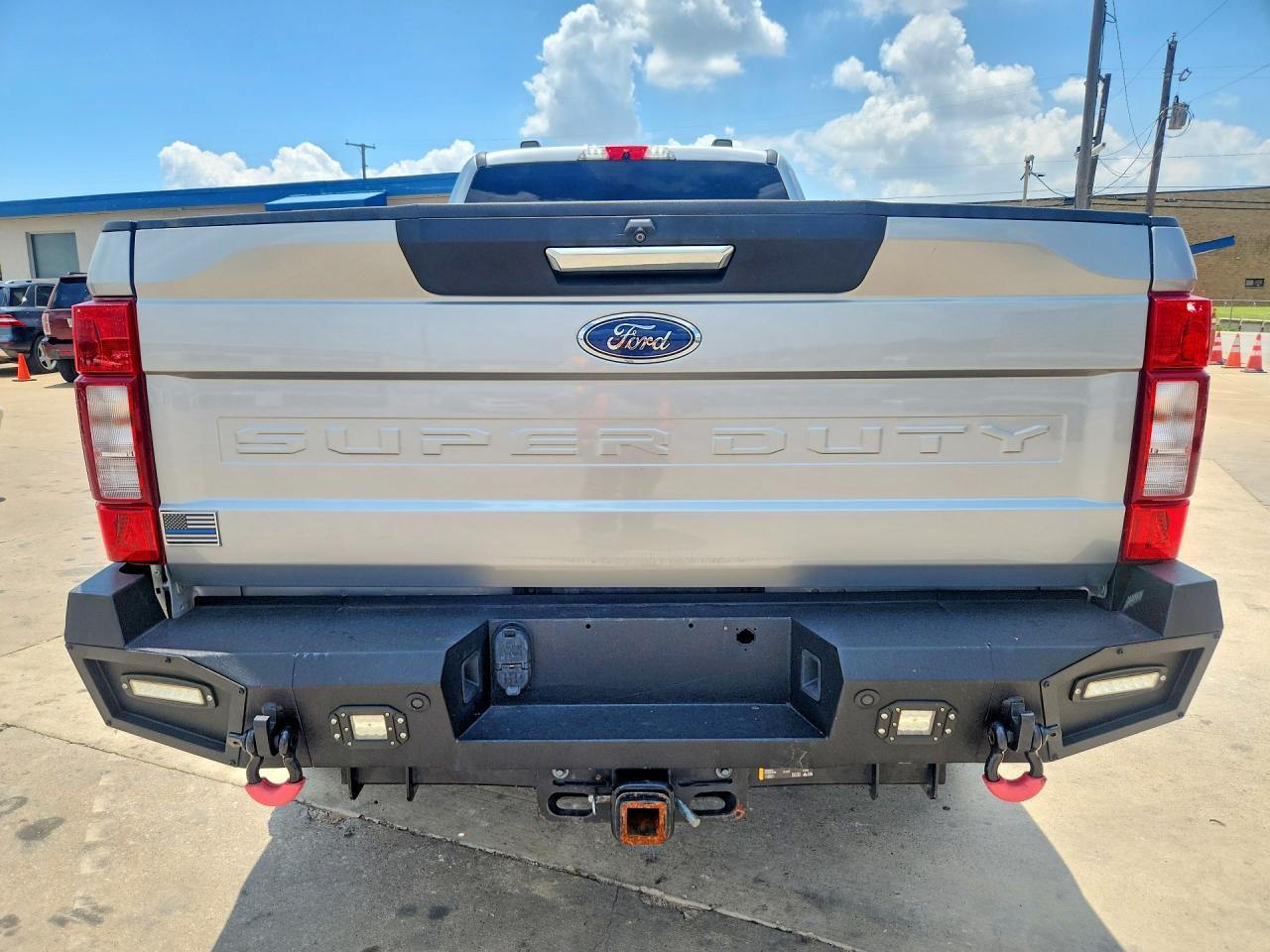 2022 Ford F350 Super Duty - Фото 6