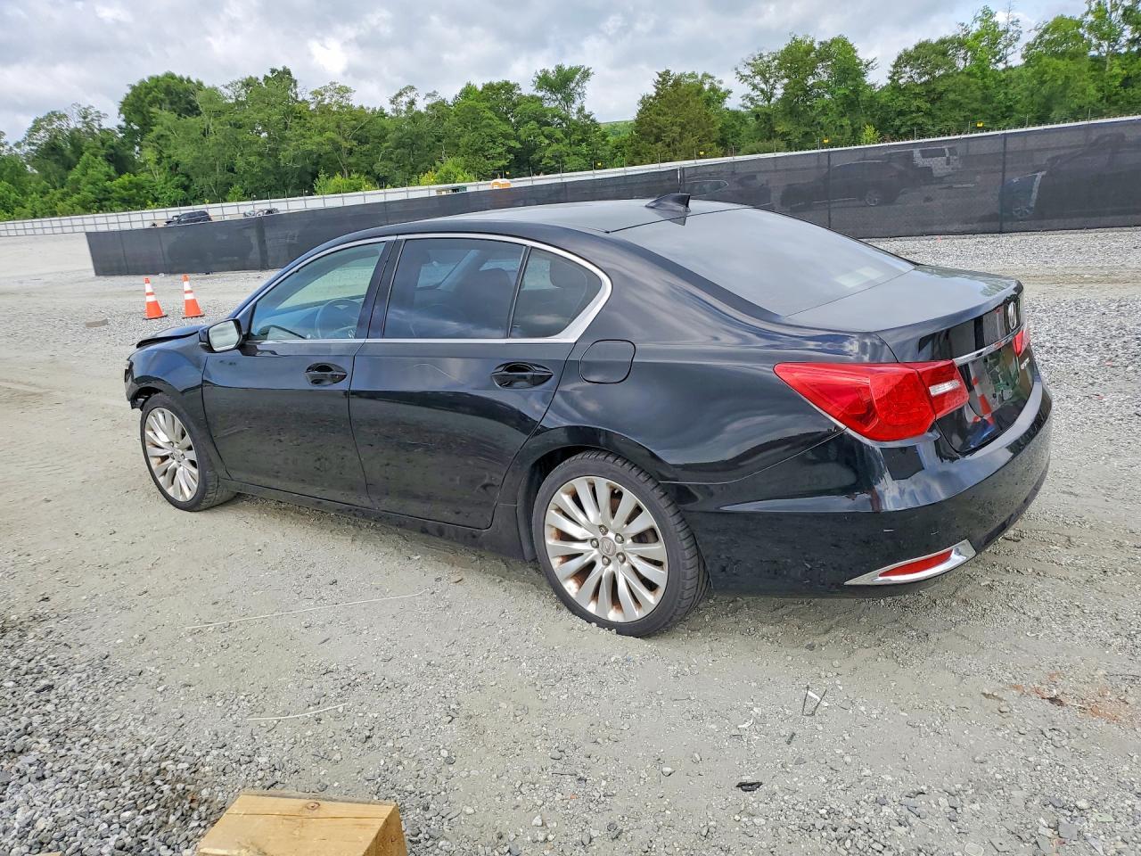 2015 Acura Rlx Tech - Image 2