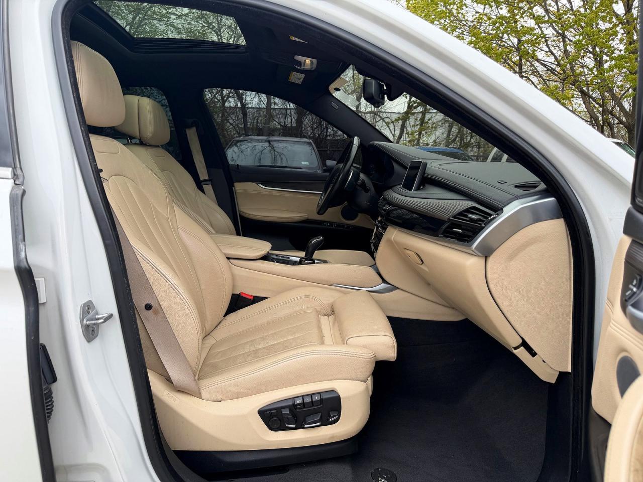 2017 BMW X6 xDrive50I - Фото 5