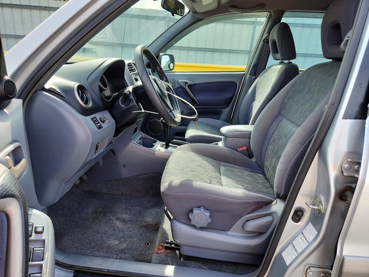 2002 Toyota Rav4 Base - Фото 7