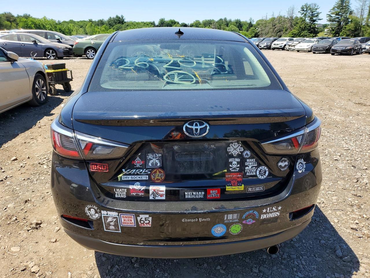 2019 Toyota Yaris Le - Фото 6