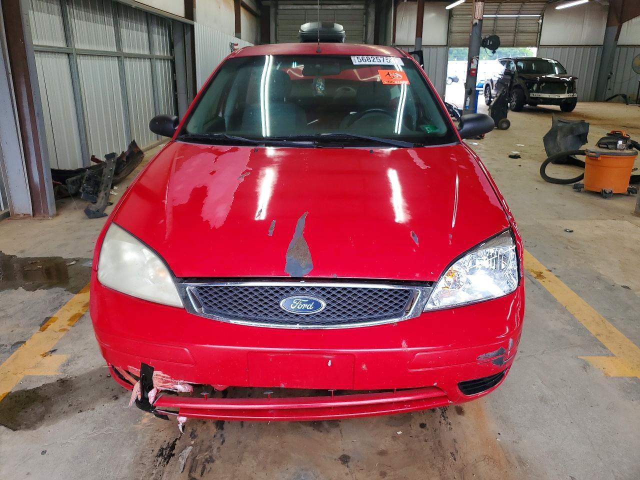 2007 Ford Focus Zx4 - Image 5
