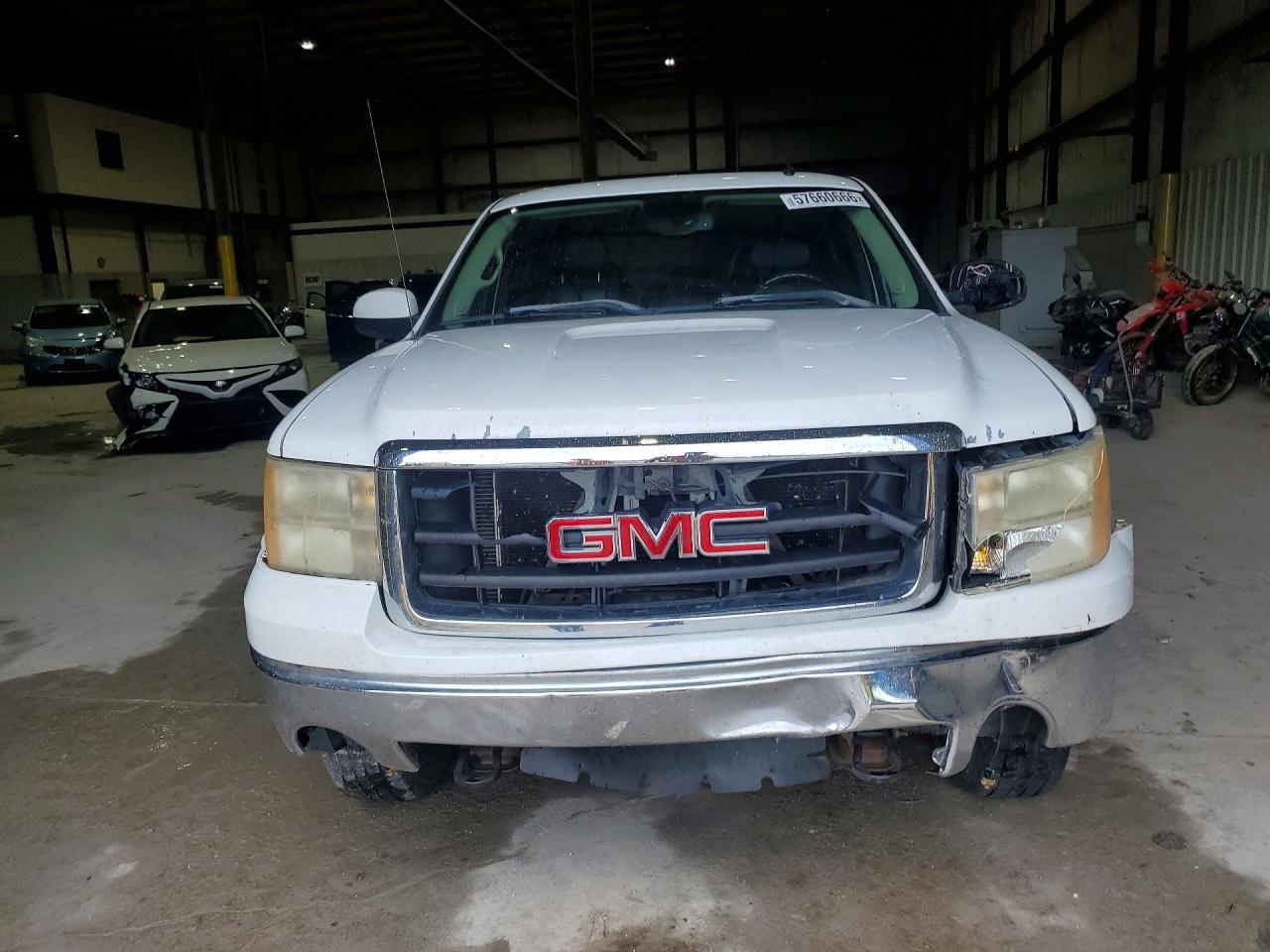 2007 GMC New Sierra K1500 - Фото 5