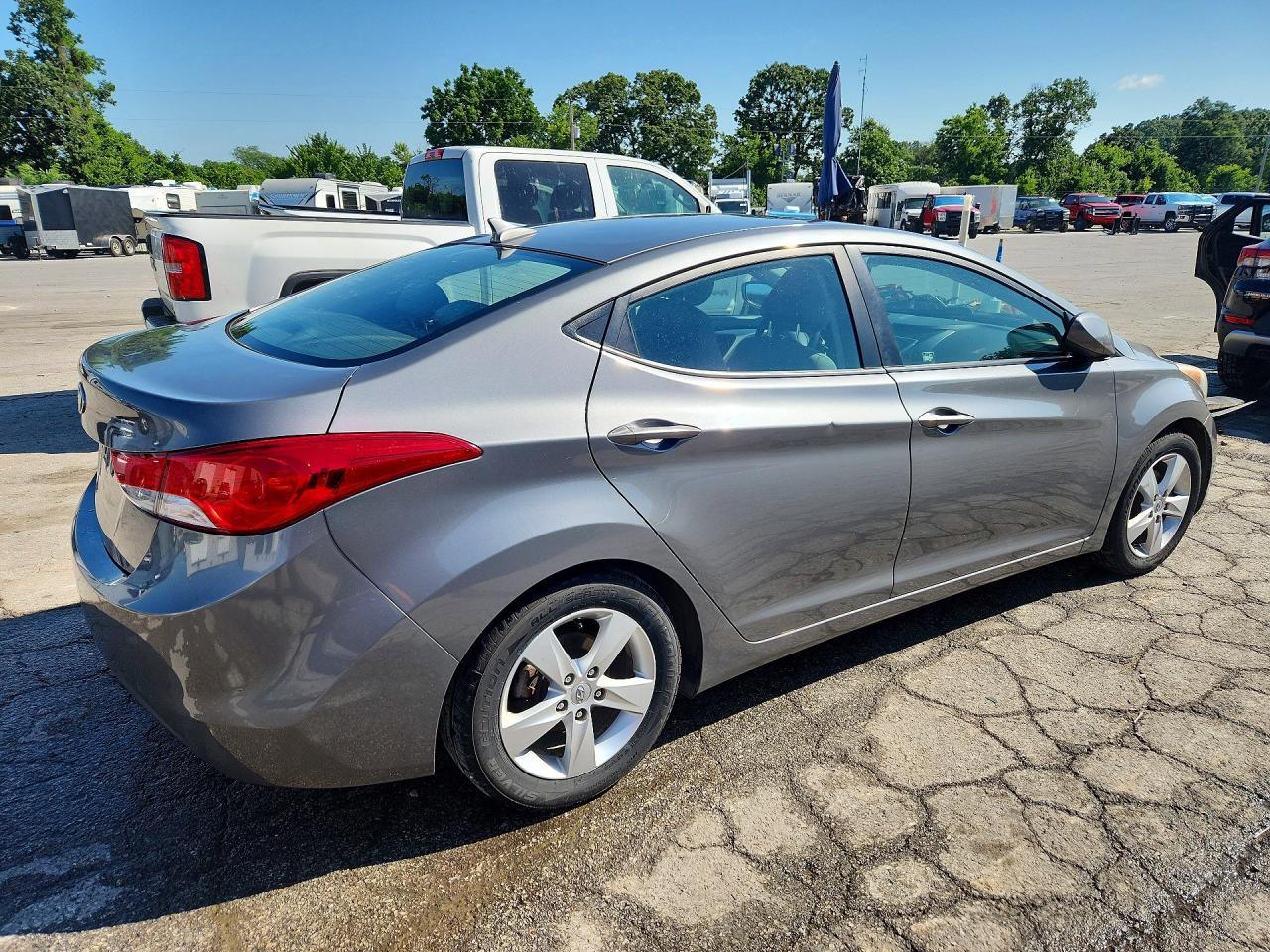2013 Hyundai Elantra Gls - Image 3