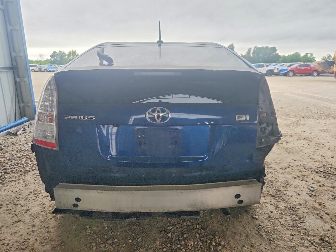 2010 Toyota Prius Iii - Image 6