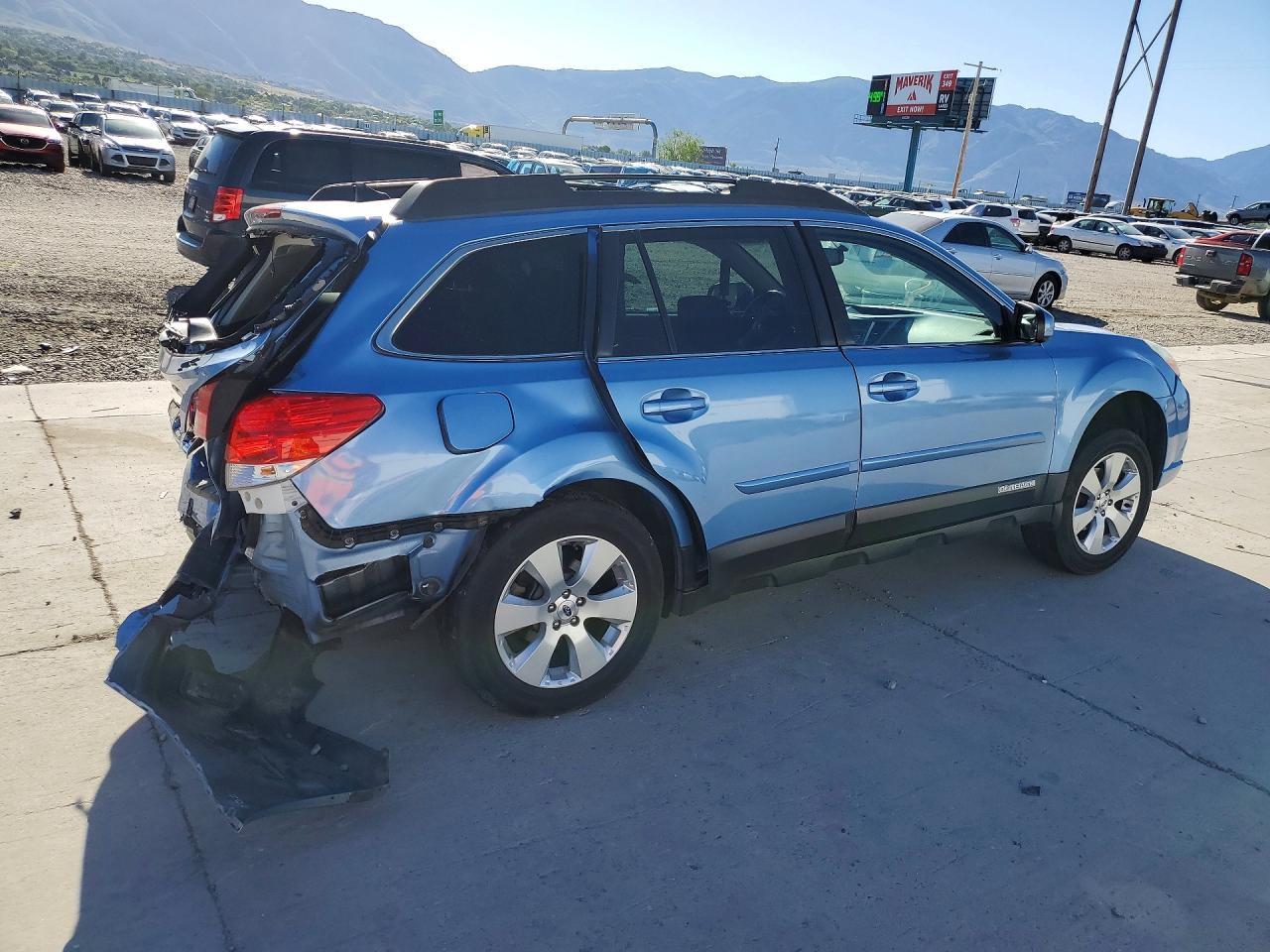 2012 Subaru Outback 2.5I Limited - Фото 3