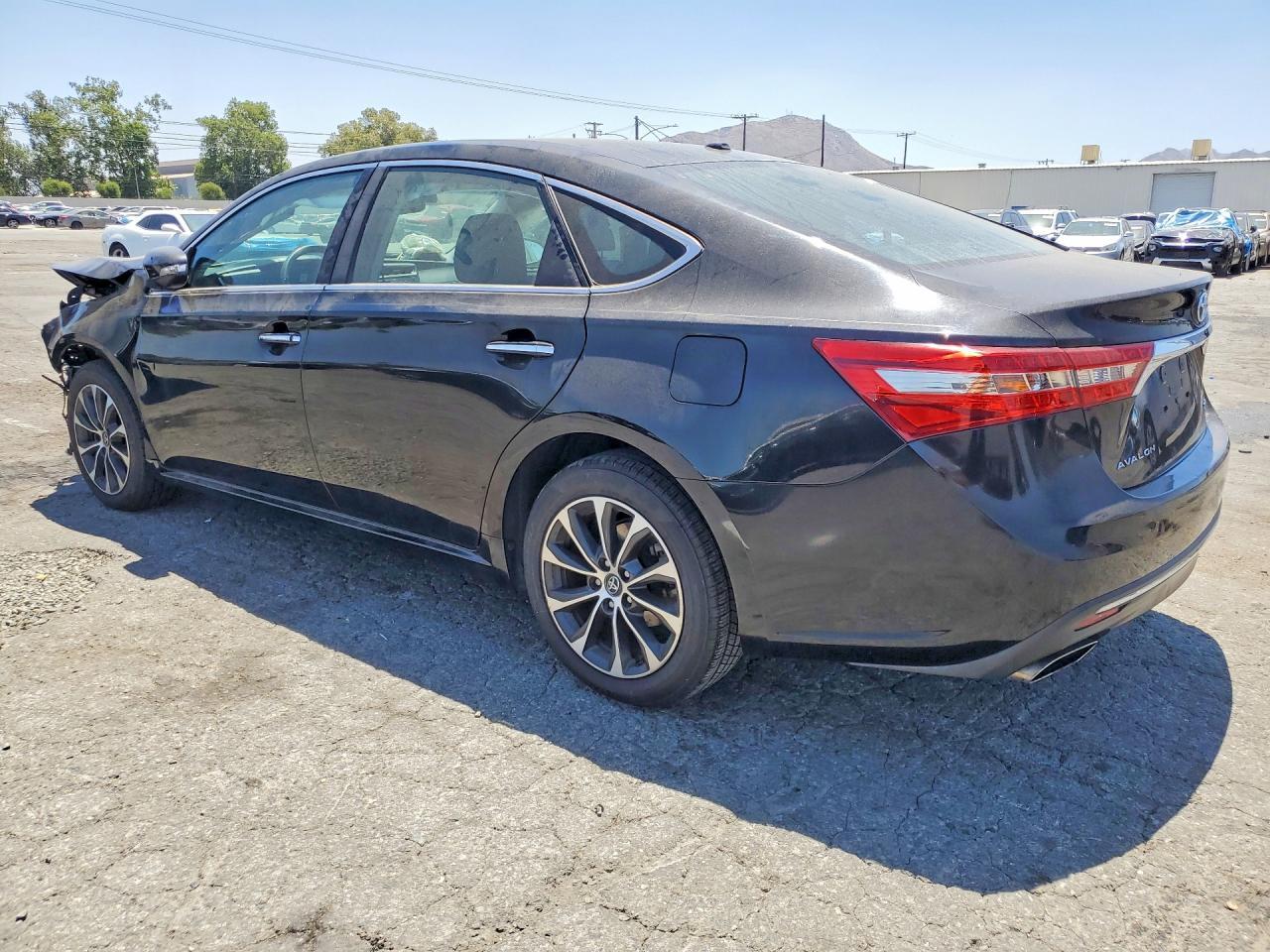2018 Toyota Avalon Xle Premium - Фото 2