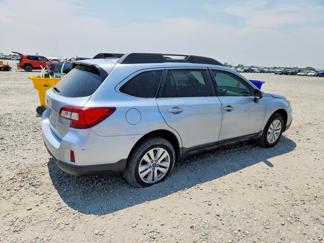 2016 Subaru Outback - Фото 3