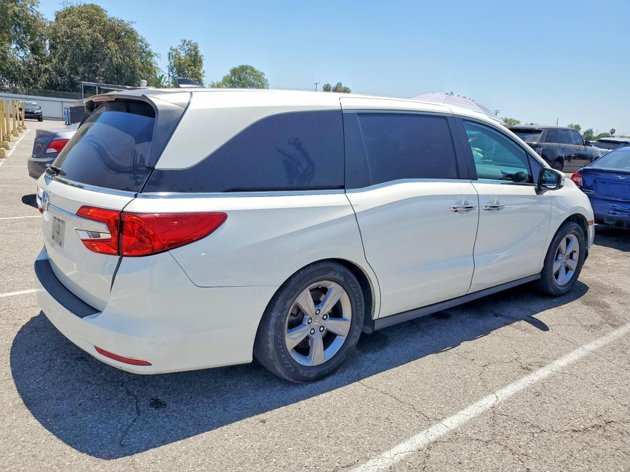 2019 Honda Odyssey Ex - Фото 3