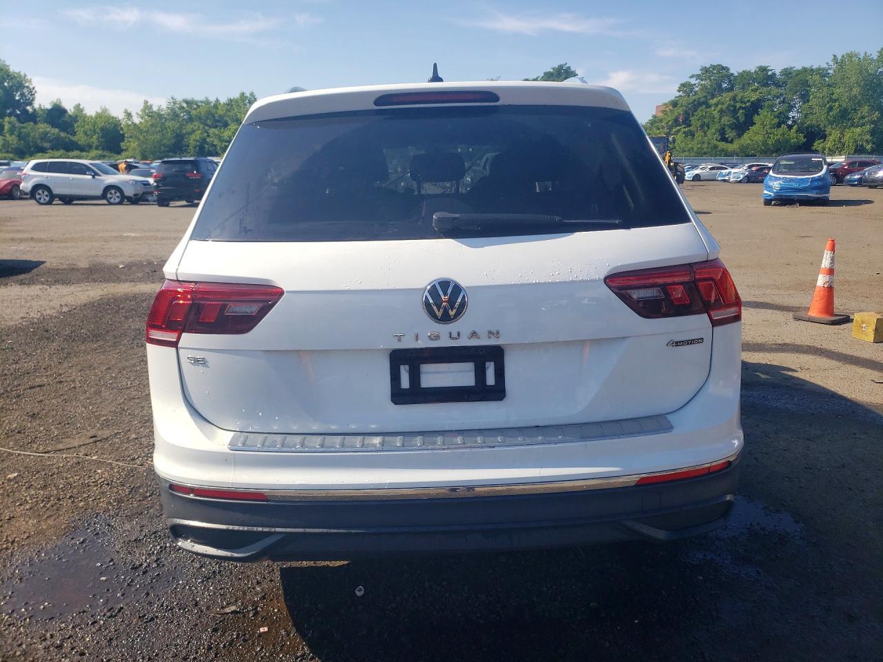 2022 Volkswagen Tiguan Se - Image 6