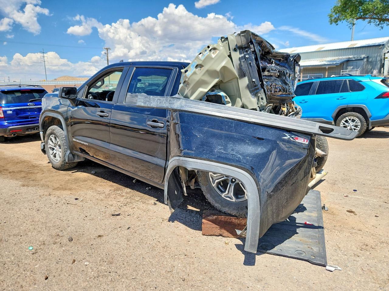 2024 GMC Sierra K1500 - Фото 2