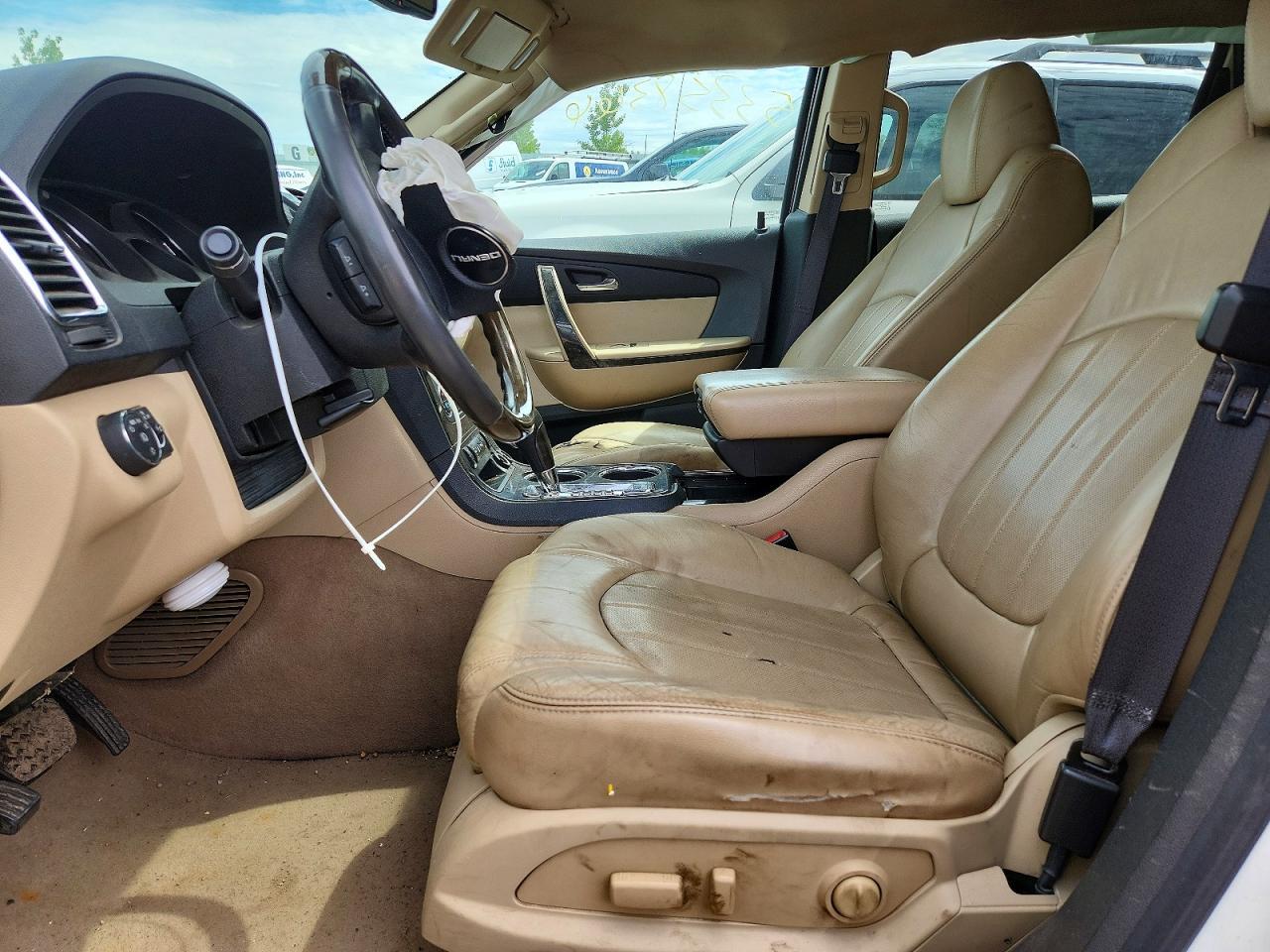 2012 GMC Acadia Denali - Image 7