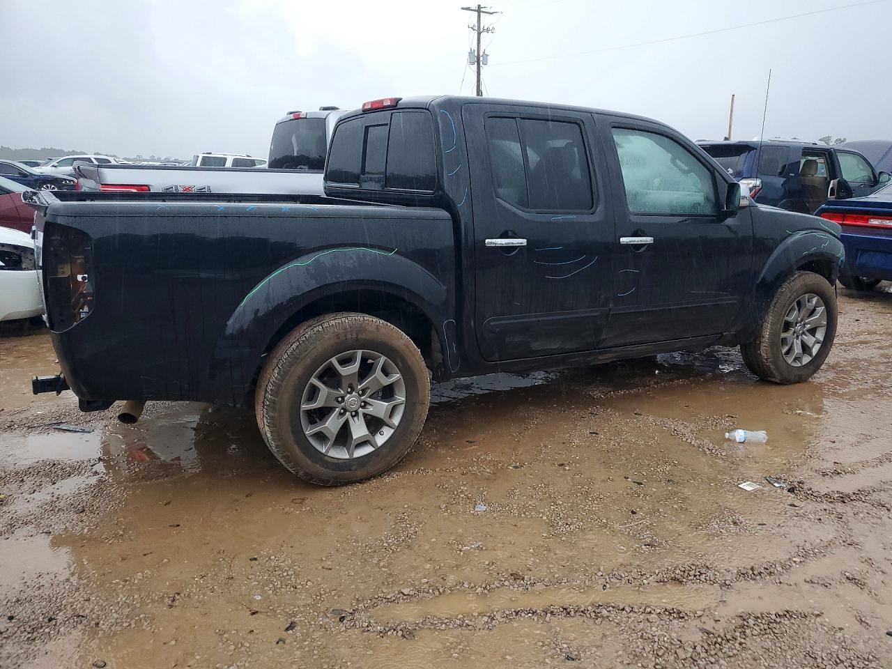 2019 Nissan Frontier Sl - Image 3