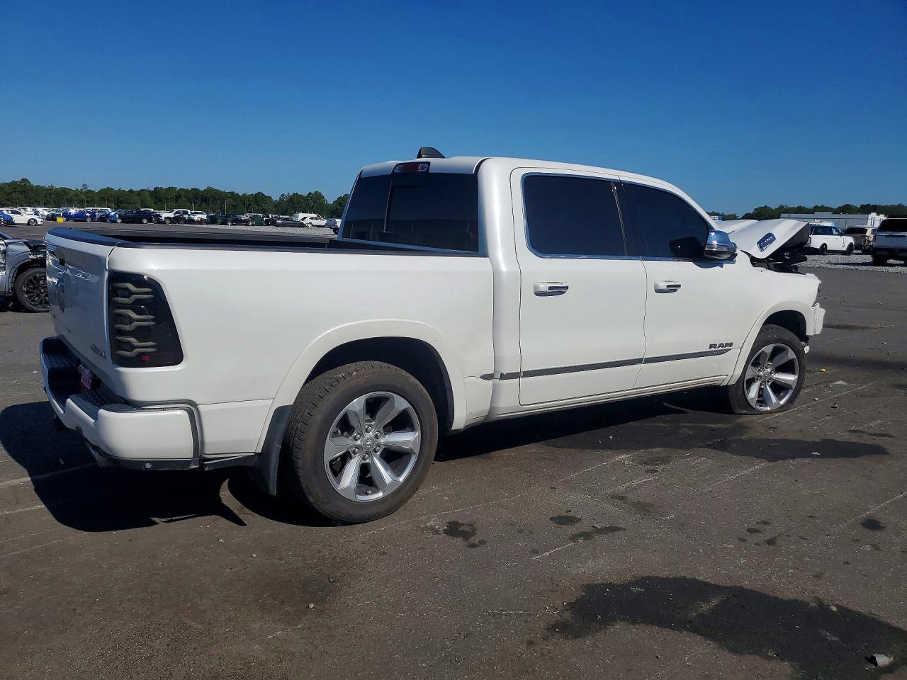 2019 Ram 1500 Limited - Фото 3