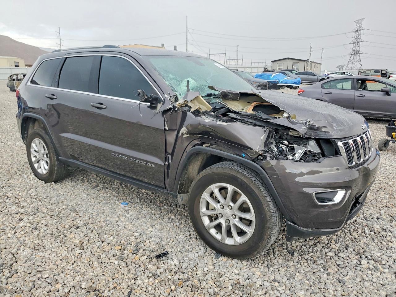 2021 Jeep Grand Cherokee Laredo - Image 4