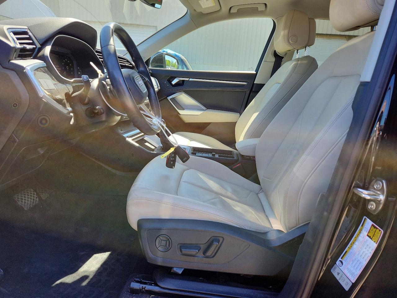 2022 Audi Q3 Premium S Line 45 - Фото 7
