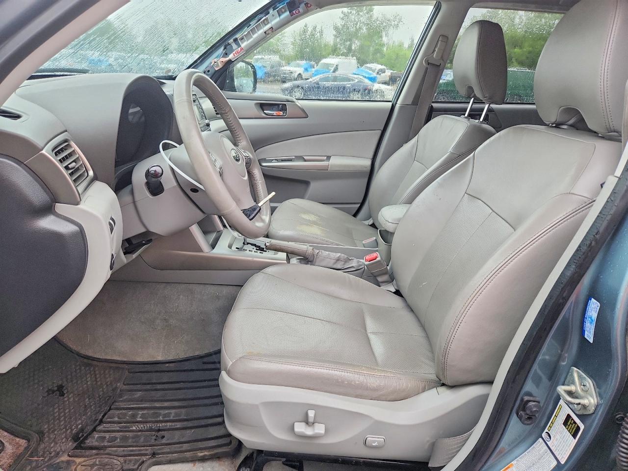 2010 Subaru Forester 2.5X Limited - Фото 7