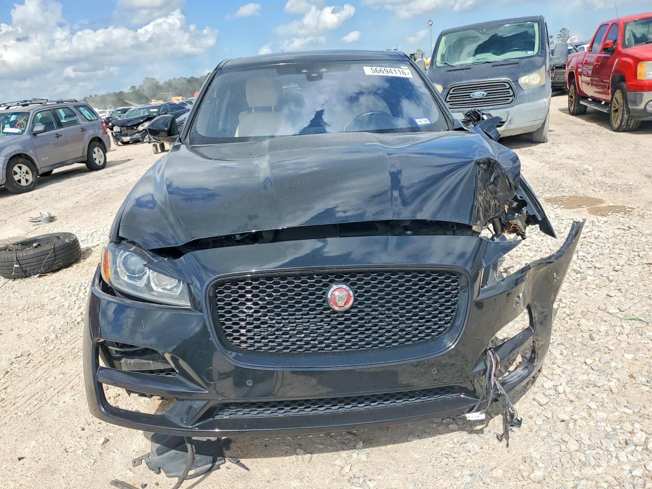 2019 Jaguar F-Pace Premium - Фото 5