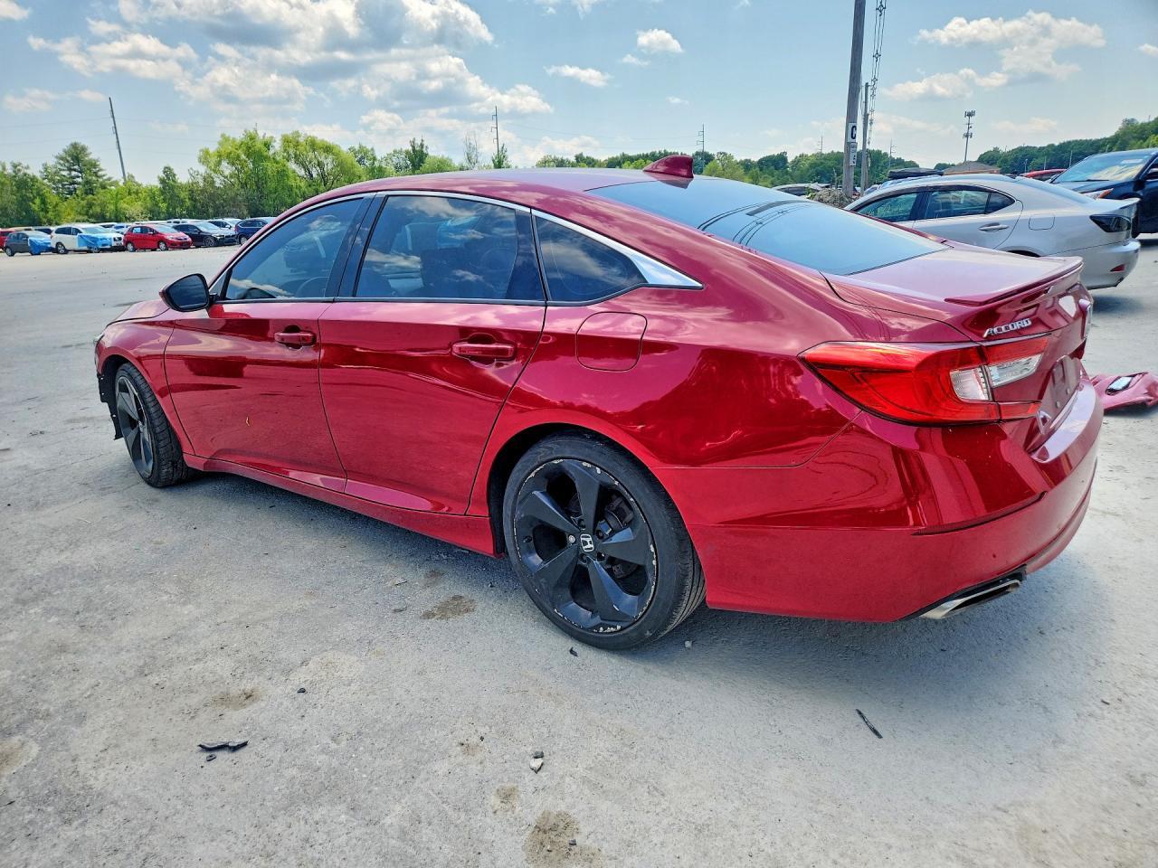 2018 Honda Accord - Фото 2