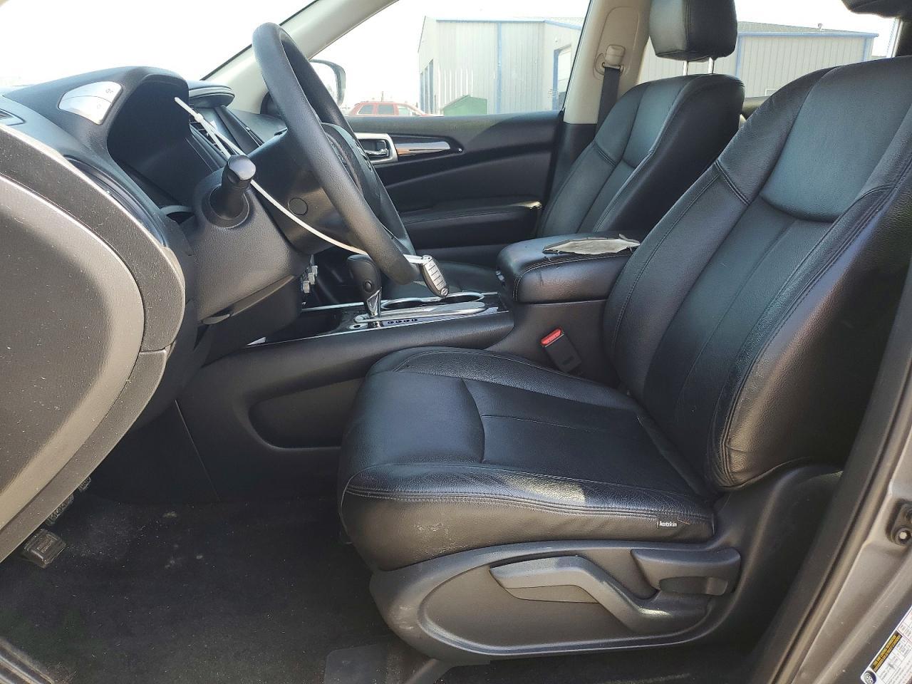2020 Nissan Pathfinder S - Фото 7
