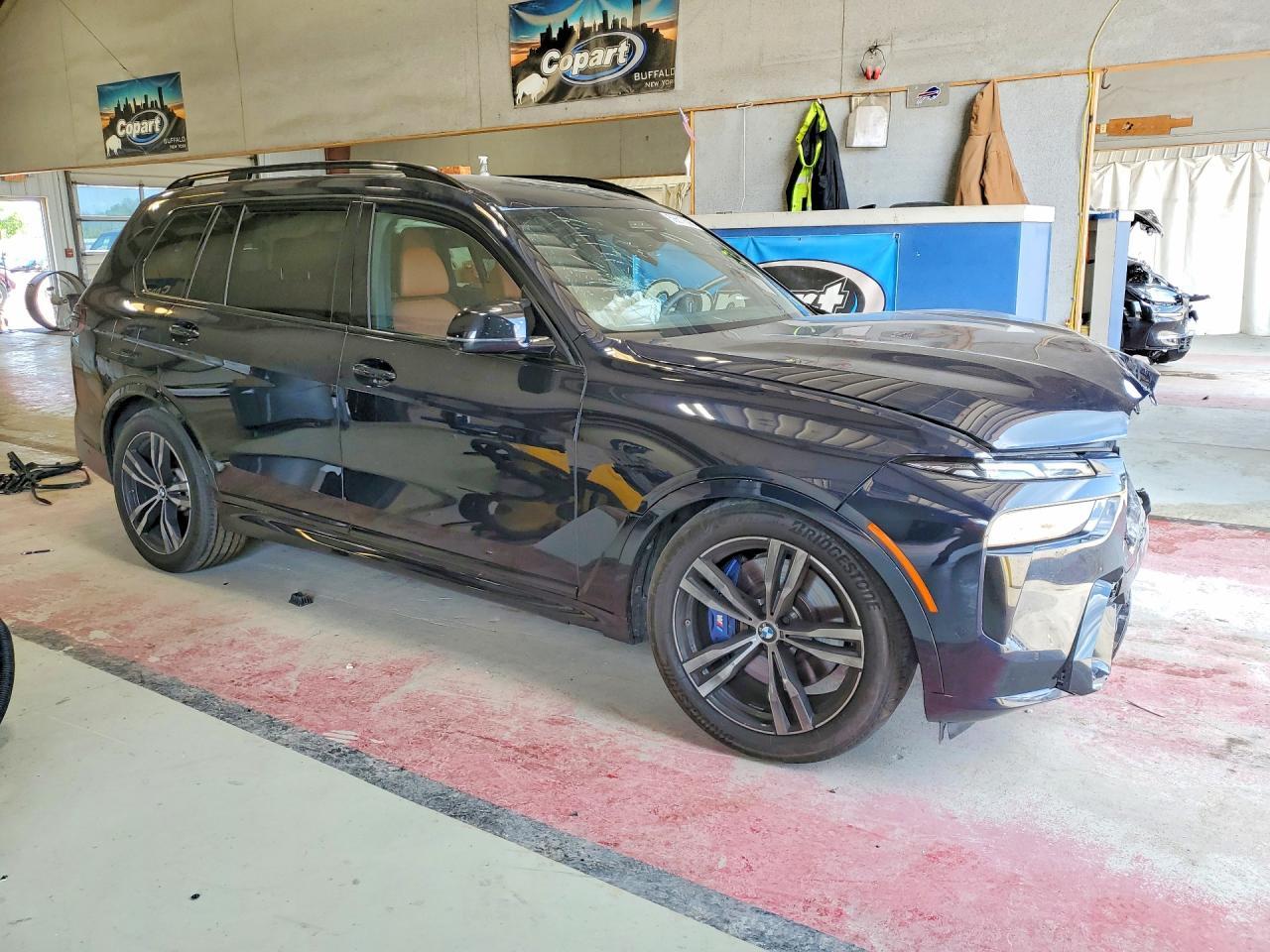 2024 BMW X7 M60I - Image 4
