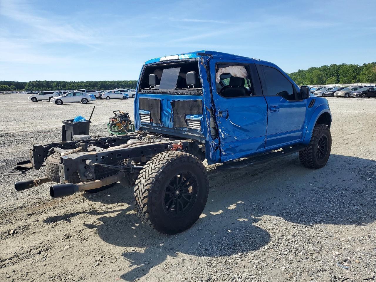 2020 Ford F150 Raptor - Фото 3