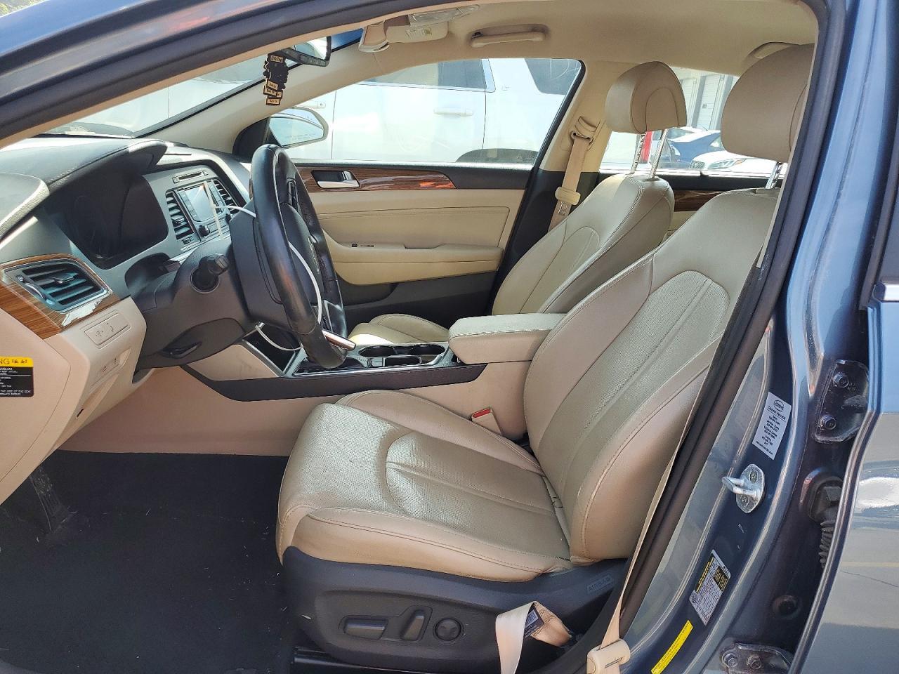 2015 Hyundai Sonata Limited - Image 7