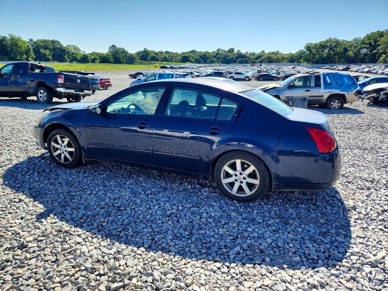 2004 Nissan Maxima 3.5 Se - Фото 2