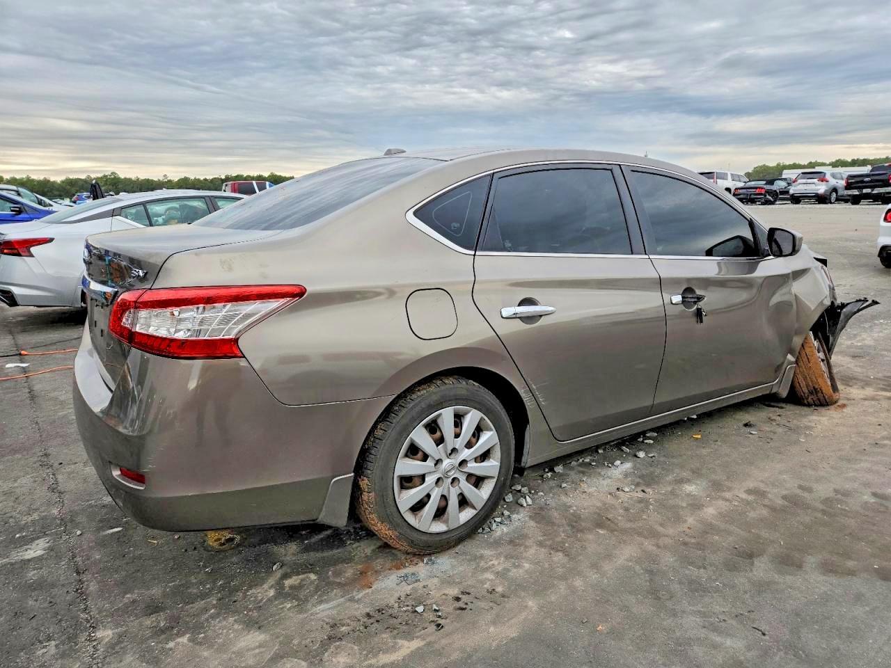 2015 Nissan Sentra Sv - Фото 3