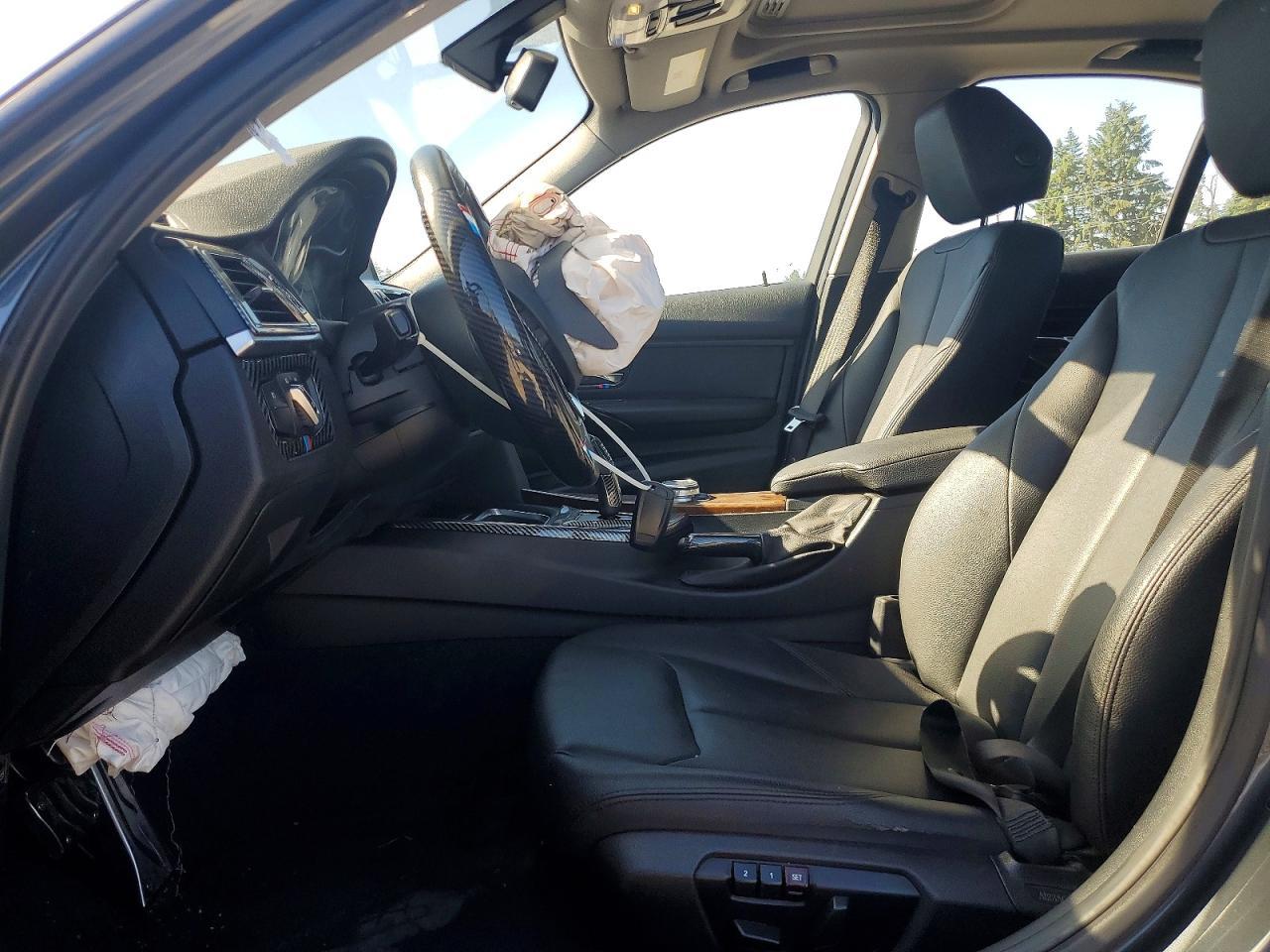 2015 BMW 328 Xi Sulev - Image 7