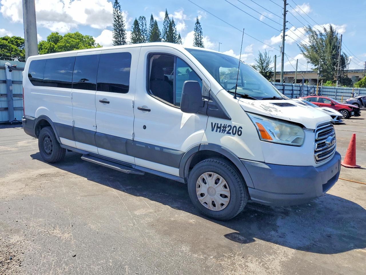 2016 Ford Transit T-350 - Фото 4