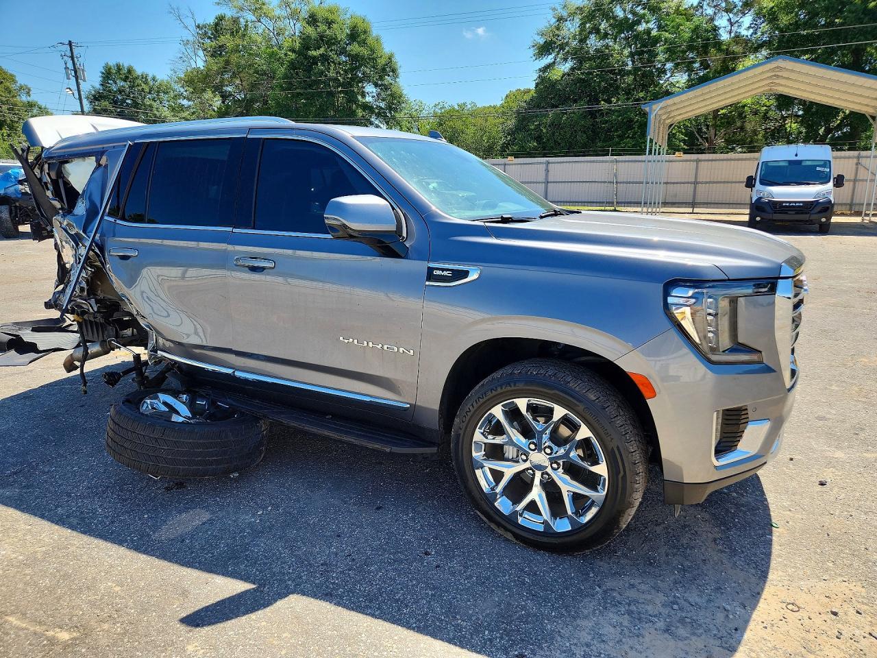 2021 GMC Yukon Slt - Image 4